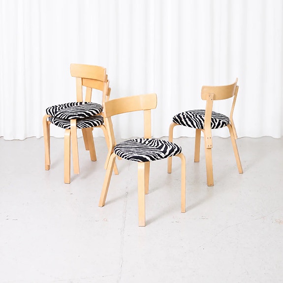 Artek 69 tuoli, Zebra-verhoilu
