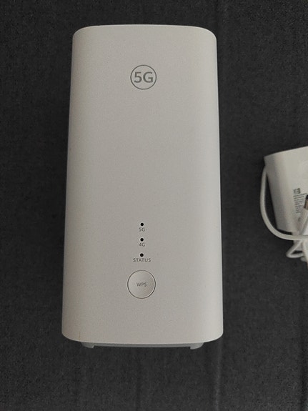 DNA 5G Wifi reititin/mokkula
