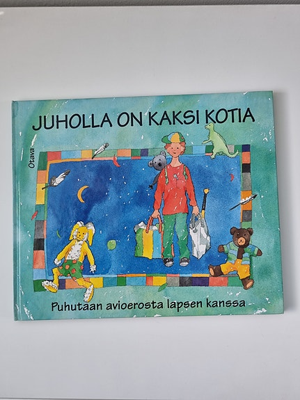 Juholla on kaksi kotia Avioerosta puhuminen