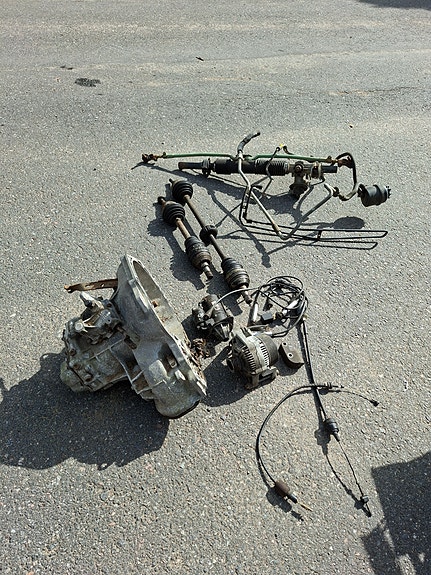 Opel vectra A varaosia