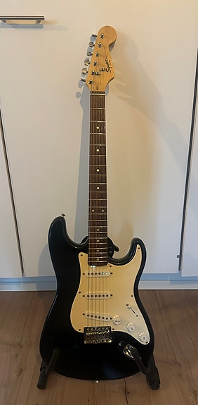 Squier stratocaster