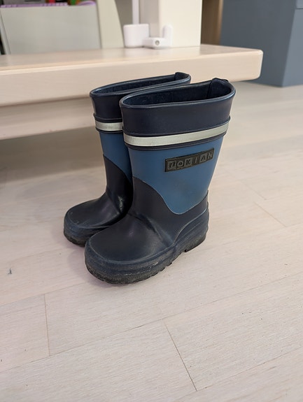 Nokian kumisaappaat koko 22