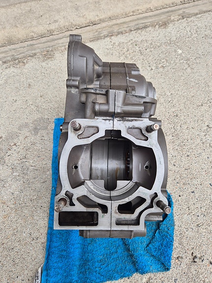 Ktm 125 exc moottorinlohkot