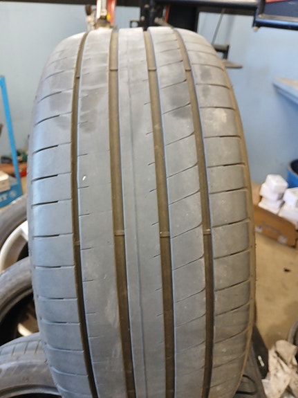 Goodyear Eagle F 1 245/45/18