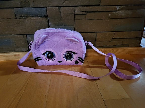 Soiva käsilaukku