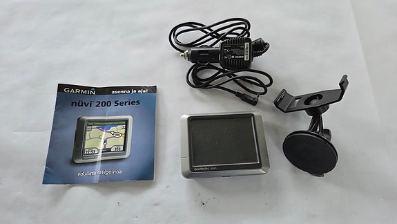 Navigaattori Garmin nuvi 200