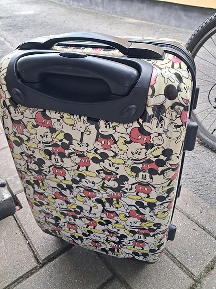 Disney Mickey Mouse matkalaukku