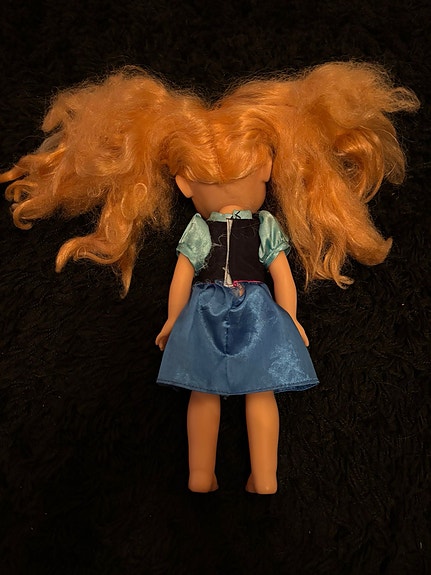 Disney nukke Frozen Anna