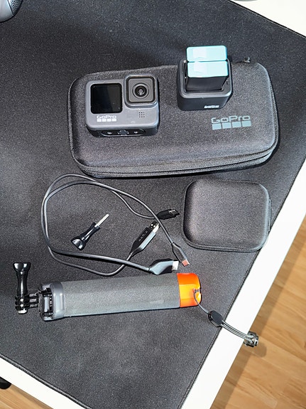 GoPro HERO9 Black actionkamera + Lisävarusteet