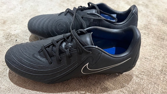 Nike Phantom GX jalkapallokengät koko 39