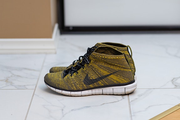 Nike Flyknit lenkkarit (US 10)