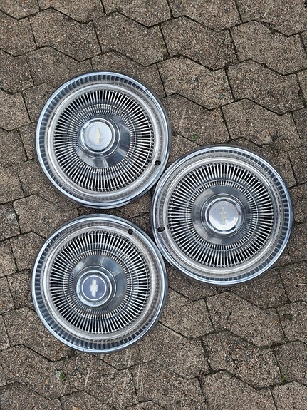 Chevrolet pölykapselit