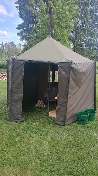 VUOKRATAAN SAVOTTA HIISI 4  TELTTASAUNA