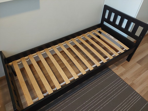 Ikea lastensänky+patja