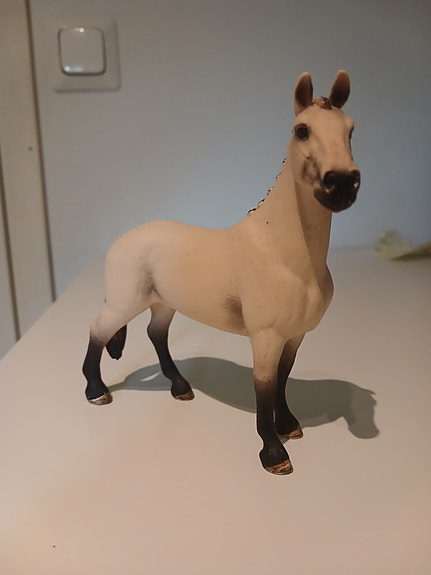 Schleich: Hannoverin Ruuna