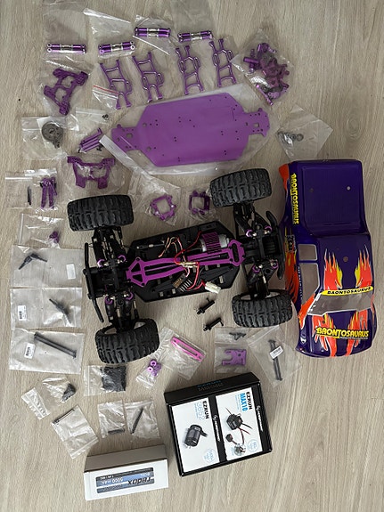 1/10th 4WD off-road sähkö RC-auto