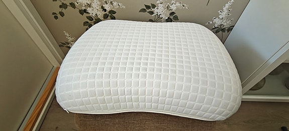 IKEA KLUBBSPORRE ergonominen tyyny