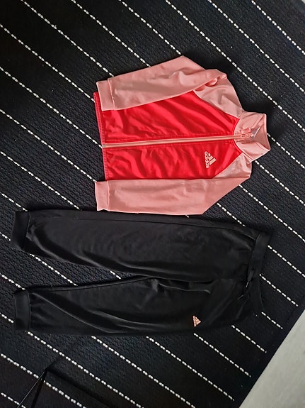 Adidas verkkapuku 140cm