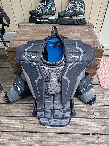 Bauer GSX S23 maalivahdin rintapanssari, Sr XL