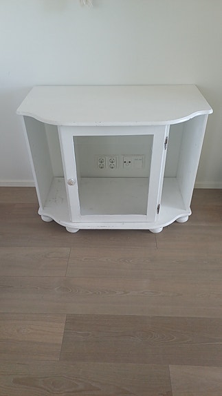 Tv taso/ kaappi