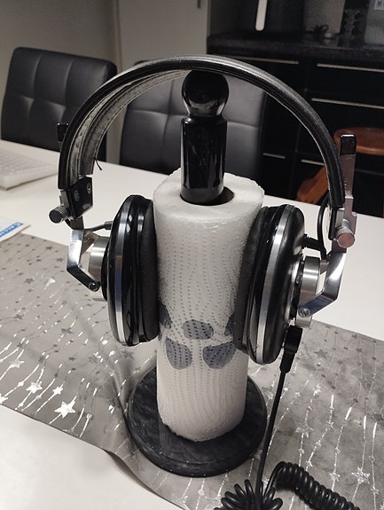 Pioneer monitor 10