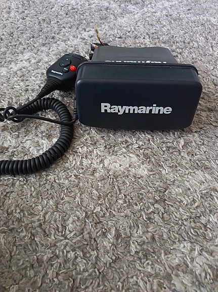Raymarine 54E vhf