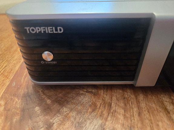 Topfield TF400PVRC 250GB, tallentava digiboksi kaapeliverkkoon