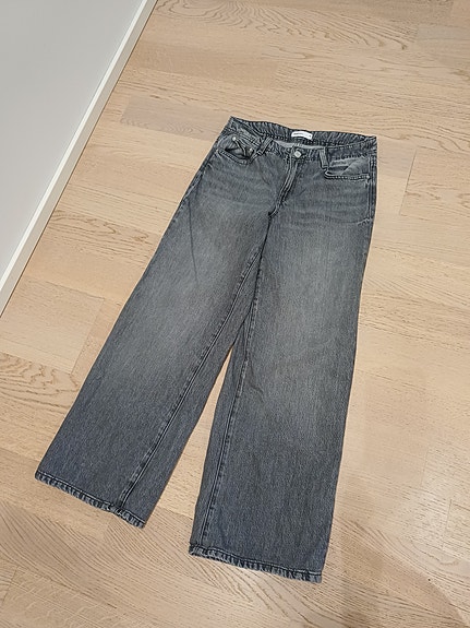 Gina Tricot perfect jeans 36