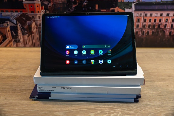 Samsung Galaxy tab s9 128gb 8gb + book cover
