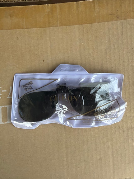 Clip-on aurinkolasit