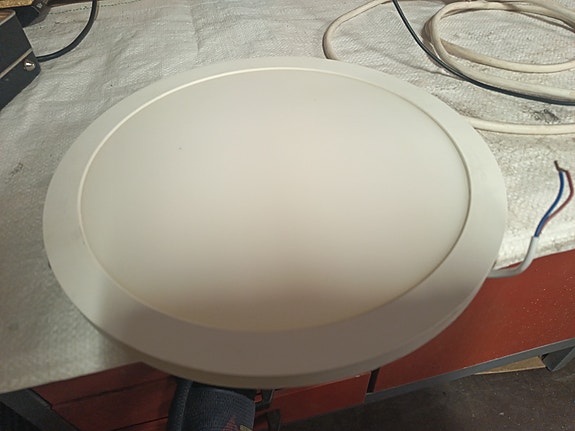 airam alasvalo 16w Led himmennettävä