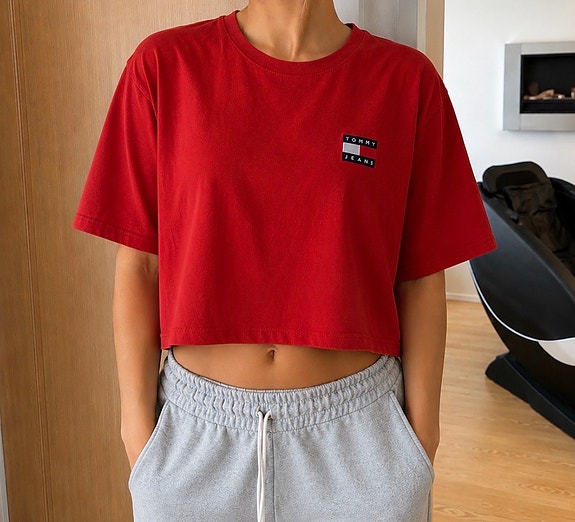 Tommy Hilfiger lyhytmalliset oversize T-paidat, koko M ☀️