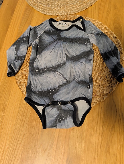 Molo vauvan body koko 80
