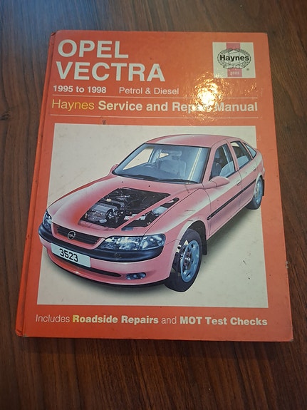 Haynes Opel Vectra 1995–1998 huolto- ja korjausopas