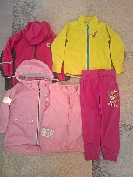 Pop windfleece, Reima takki, Fix housut jne.