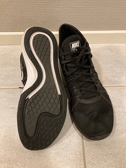 Nike treenikengät 38,5