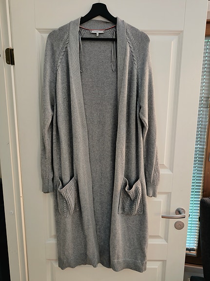 Tommy Hilfiger neuletakki, koko L