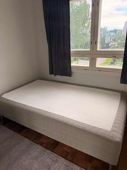 IKEA jenkkisänky 120x200 cm vaaleanharmaa