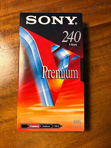 Sony Premium 240min vhs-kasetti. Uusi