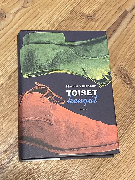 Hannu Väisänen: Toiset kengät