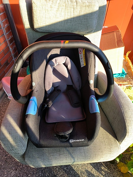 Kinderkraft car seat, black/grey