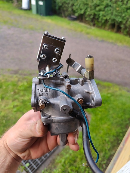Teikei kaasutin Yamaha 20hv 2-tahti (Koodi: 6A901 6A)