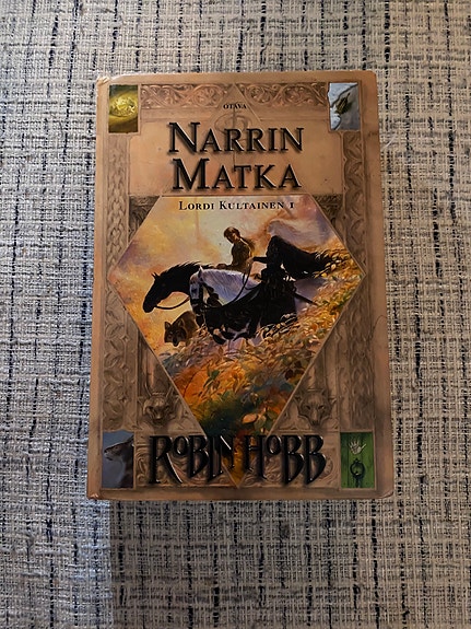 Robin Hobb Narrin matka -kirja (Lordi Kultainen)