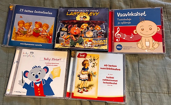 Lasten CD-levyjä – lastenlauluja, tuutulauluja ja Baby Mozart
