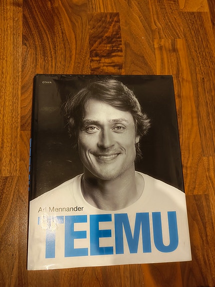 Teemu Selänne kirja