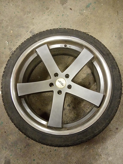 Kesärenkaat ja vanteet 22",5x120