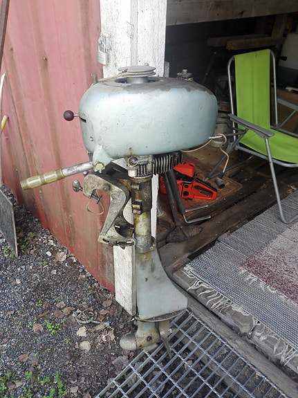 Perämoottori vanha malli