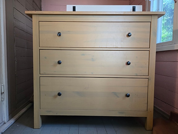 IKEA lipasto 3 laatikkoa keltainen