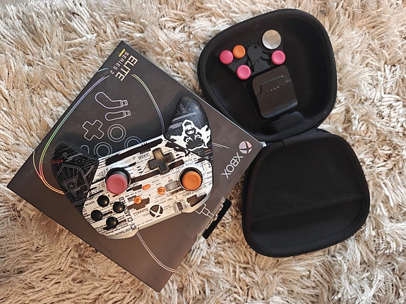 Xbox Elite series 2 custom. (design lab) cod