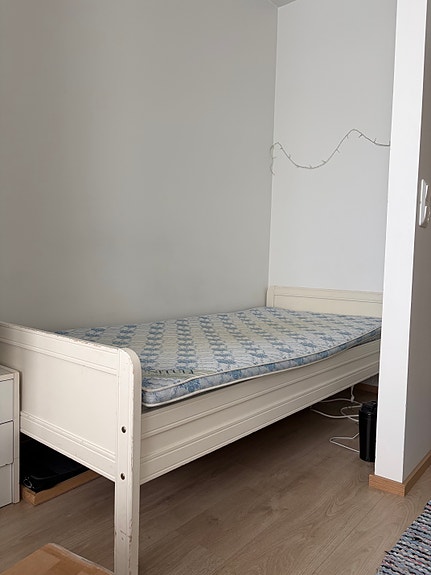90cm sänky puurungolla